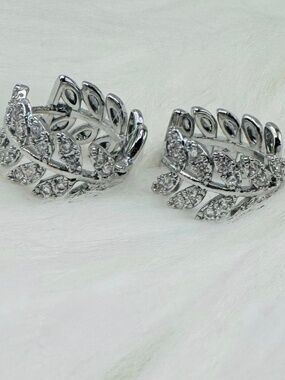 Tiny Olive Branch Leaf Small zircon Earrings in Silver